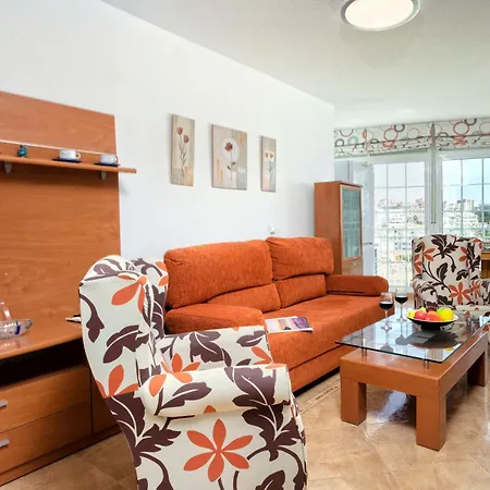 Con Vistas Al Mar En Apartamento